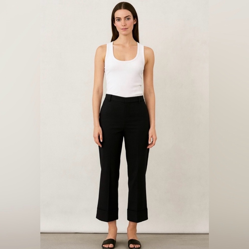 Cropped trousers